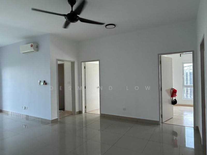 Kondominium untuk Disewa di The Holmes 1 - Desmond Low - Living Room - PropertyGuru.com.my