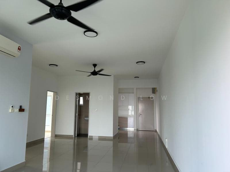 Kondominium untuk Disewa di The Holmes 1 - Desmond Low - Living Room - PropertyGuru.com.my