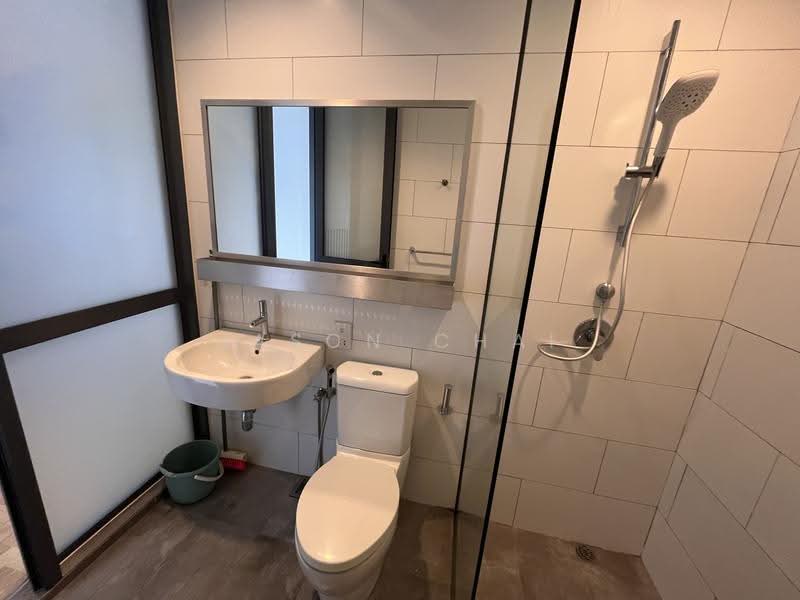 Kondominium untuk Dijual di Twy Duplex Condos - Jason Chai - Bathroom - PropertyGuru.com.my