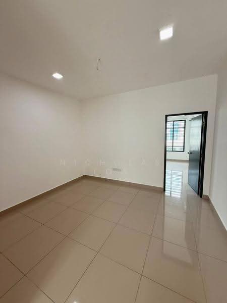 Terraced House for Rent in Bandar Dato Onn (Tebrau) - Nicholas Low - Interior - PropertyGuru.com.my