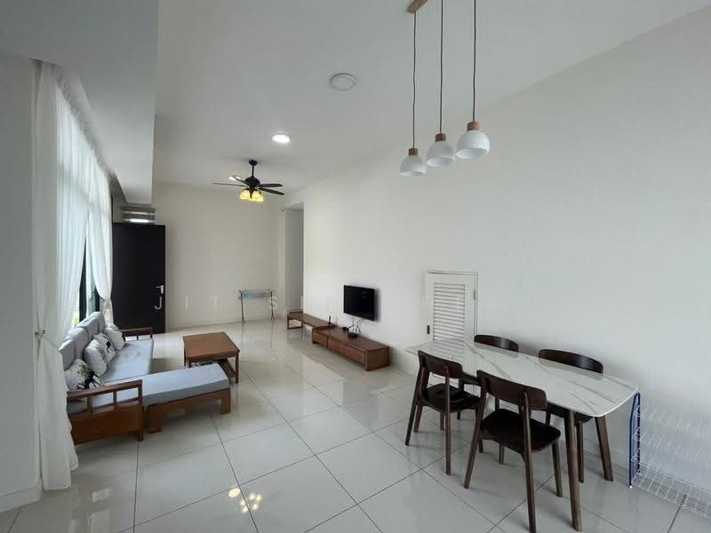 Rumah Teres untuk Disewa di Medini (Iskandar Puteri (Nusajaya)) - Jit Sin Cheah - Living Room - PropertyGuru.com.my