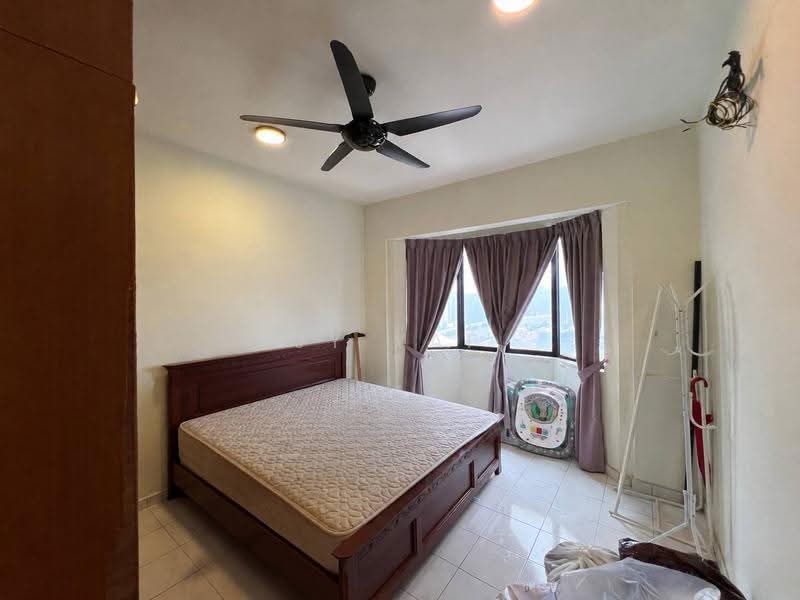 Kondominium untuk Dijual di Duta Ria - JY Yap - Bedroom - PropertyGuru.com.my