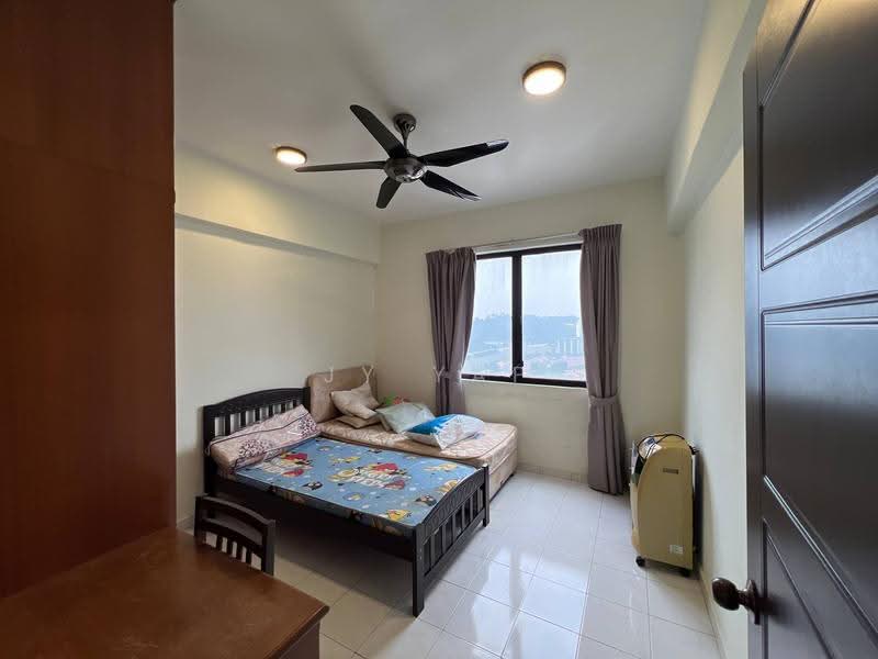 Kondominium untuk Dijual di Duta Ria - JY Yap - Bedroom - PropertyGuru.com.my