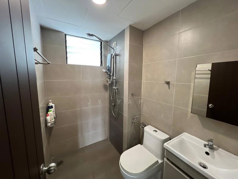 Kondominium untuk Dijual di Duta Ria - JY Yap - Bathroom - PropertyGuru.com.my
