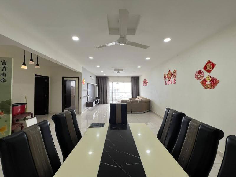 Kondominium untuk Dijual di Duta Ria - JY Yap - Living Room - PropertyGuru.com.my