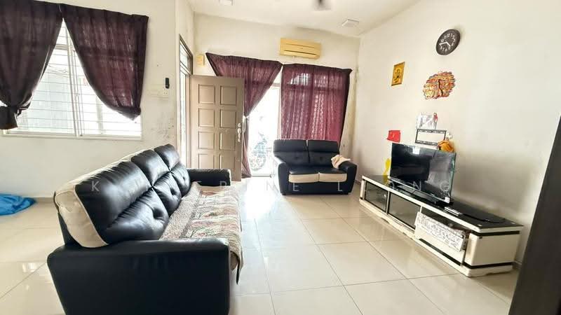 2-storey Terraced House for Sale in Kota Emerald (Rawang) - Katherine Leong - Living Room - PropertyGuru.com.my