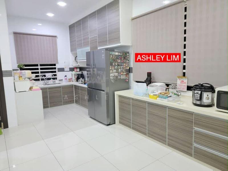 3-storey Terraced House for Sale in Sungai Ara (Penang) - Ashley Lim - Kitchen - PropertyGuru.com.my