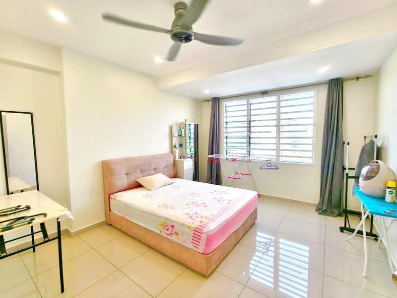 Condominium for Sale at Emerald Residence - Cris Ng - Bedroom - PropertyGuru.com.my