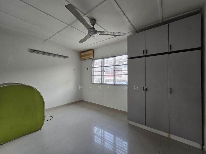 2-storey Terraced House for Sale in Taman Muda (Ampang) - Sherene Goh - Bedroom - PropertyGuru.com.my