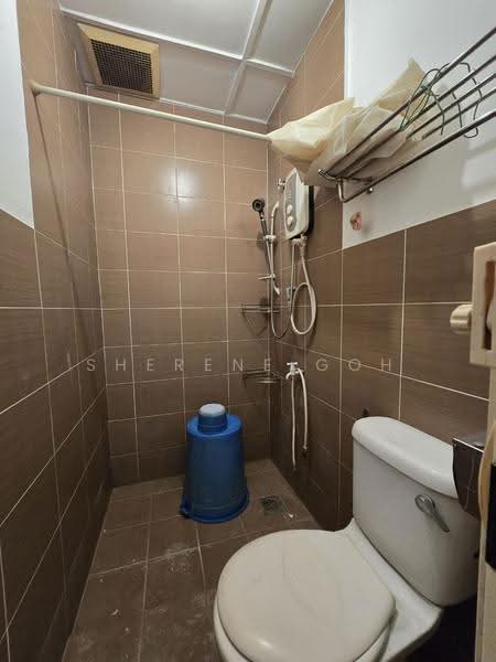 2-storey Terraced House for Sale in Taman Muda (Ampang) - Sherene Goh - Bathroom - PropertyGuru.com.my