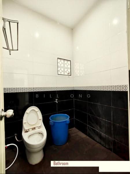 Bungalow House for Rent in Kampung Poh Chee Leng (Skudai) - Bill Ong - Bathroom - PropertyGuru.com.my