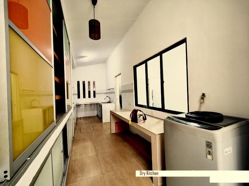 Bungalow House for Rent in Kampung Poh Chee Leng (Skudai) - Bill Ong - Kitchen - PropertyGuru.com.my