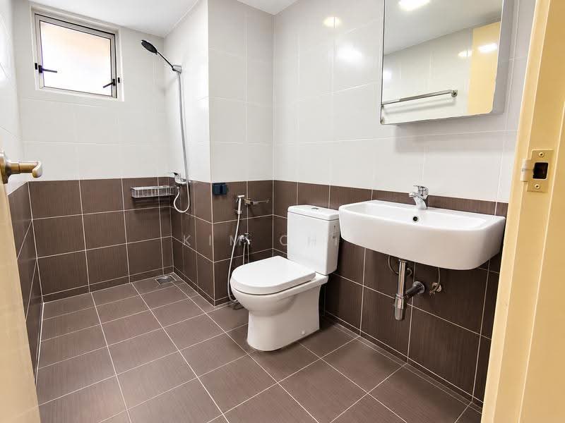 Condominium for Rent at Laman Suria - Kim Chia - Bathroom - PropertyGuru.com.my