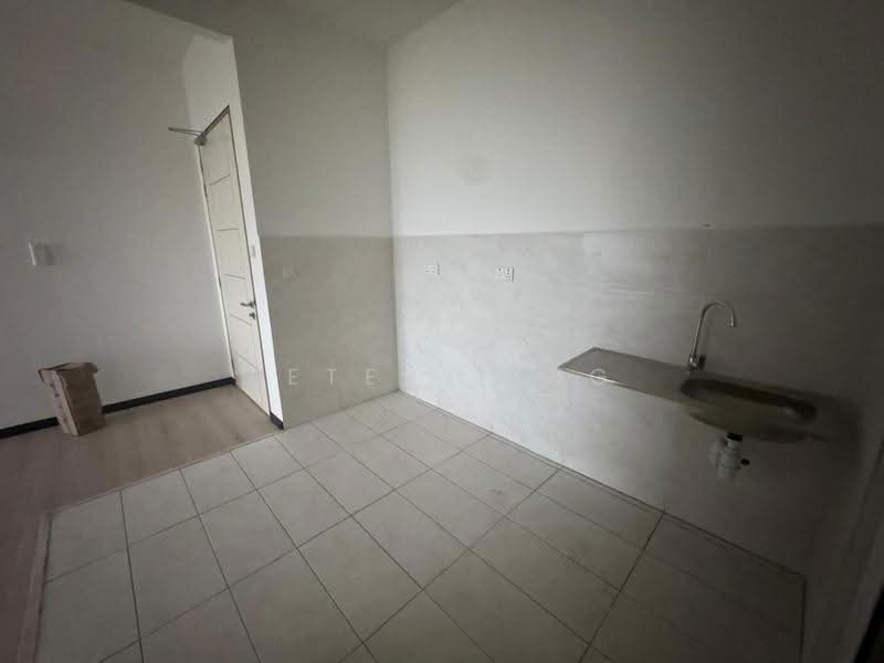 Condominium for Sale at SkyMillion Residence @ Nosoob - Peter Ting - Kitchen - PropertyGuru.com.my