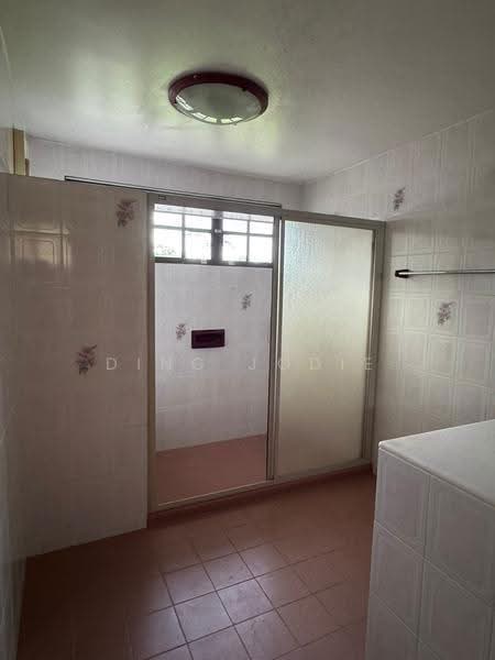 Bungalow House for Sale in Seremban (Negeri Sembilan) - Ding Jodie - Bathroom - PropertyGuru.com.my