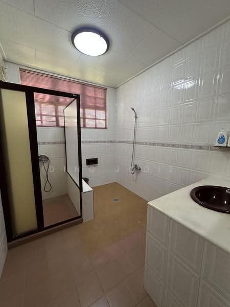 Bungalow House for Sale in Seremban (Negeri Sembilan) - Ding Jodie - Bathroom - PropertyGuru.com.my