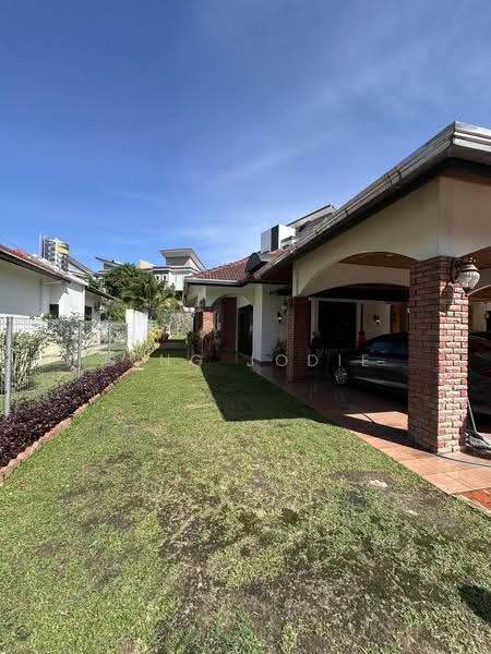 Bungalow House for Sale in Seremban (Negeri Sembilan) - Ding Jodie - Exterior - PropertyGuru.com.my