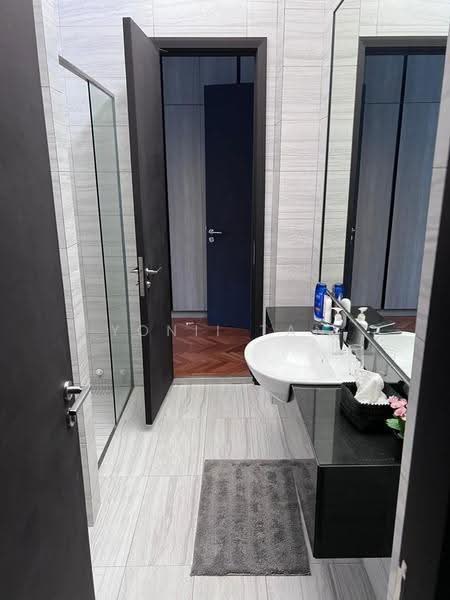 Rumah Teres untuk Dijual di Tanjung Tokong (Penang) - Yonii Tan - Bathroom - PropertyGuru.com.my