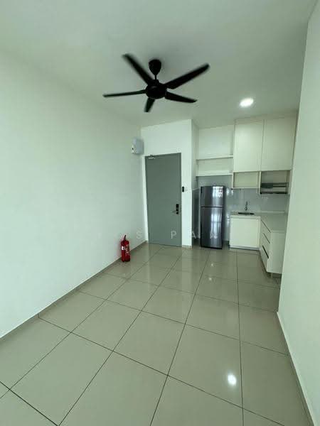 Service Residence for Rent at B11 Parkland Residence - Macs Pang - Kitchen - PropertyGuru.com.my
