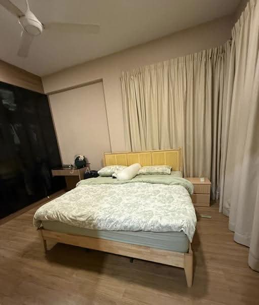Kediaman Servis untuk Dijual di Zeta @ One South - Janet Au - Bedroom - PropertyGuru.com.my