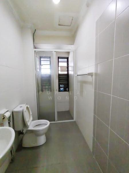 Terraced House for Rent in Putra Avenue (Subang Jaya) - Poh Lai Wong - Bathroom - PropertyGuru.com.my