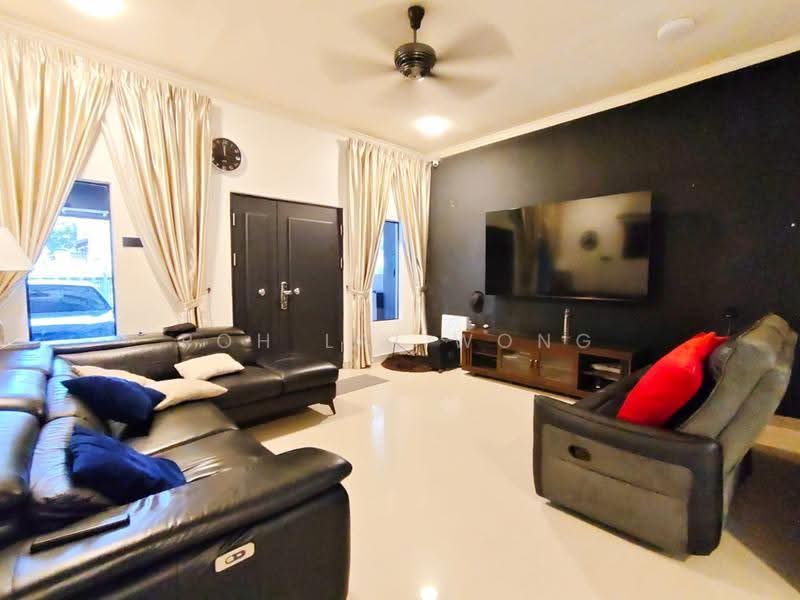 Terraced House for Rent in Putra Avenue (Subang Jaya) - Poh Lai Wong - Living Room - PropertyGuru.com.my