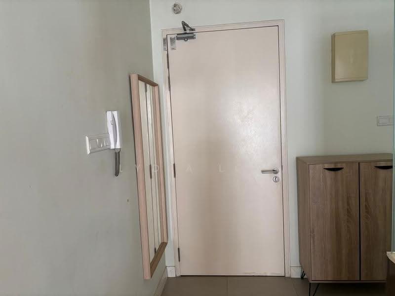 Service Residence for Sale at Nova Saujana - Lydia Loo - Entrance - PropertyGuru.com.my