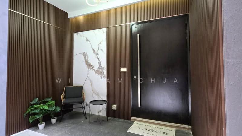 Rumah Teres untuk Dijual di Taman Sri Hartamas (Sri Hartamas) - William Chua - Entrance - PropertyGuru.com.my