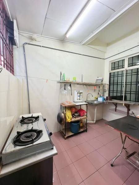 2-storey Terraced House for Sale in Taman Pulai Utama (Skudai) - Albert Liew - Kitchen - PropertyGuru.com.my
