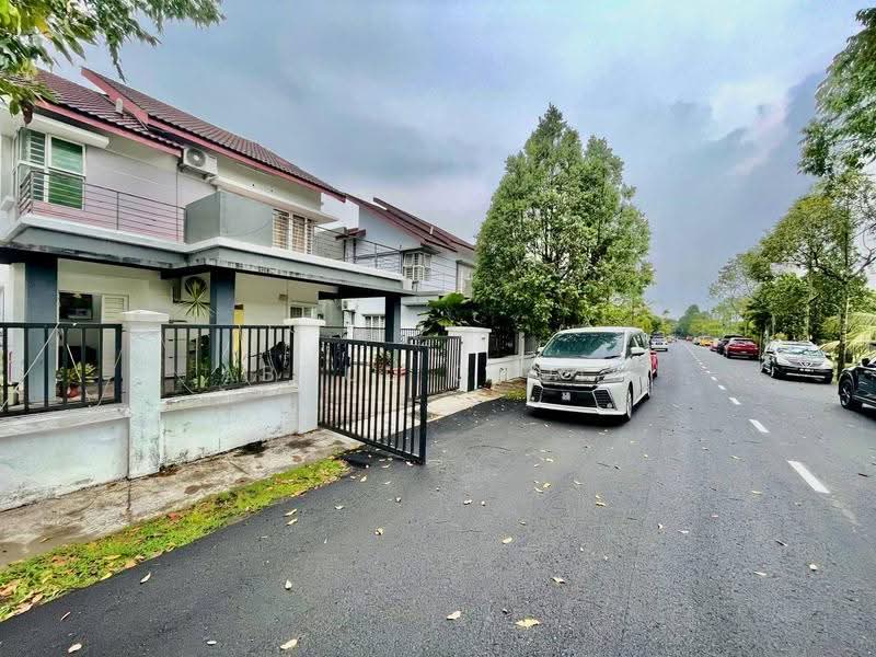 Bungalow House for Sale in Seksyen 15 (Bangi) - Abdul Qadir - PropertyGuru.com.my
