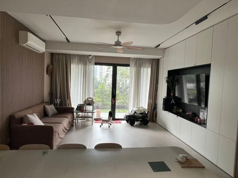 Service Residence for Sale at The Era @ Duta North - William Chua - Living Room - PropertyGuru.com.my