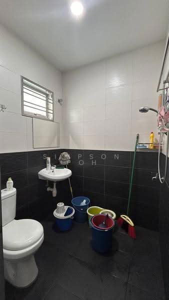 Terraced House for Rent in Taman Nusa Perintis 2 (Iskandar Puteri (Nusajaya)) - Simpson Poh - Bathroom - PropertyGuru.com.my