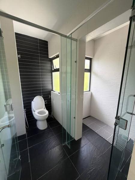 Rumah Banglo untuk Dijual di Shah Alam (Selangor) - Khairul Syafiq - Bathroom - PropertyGuru.com.my