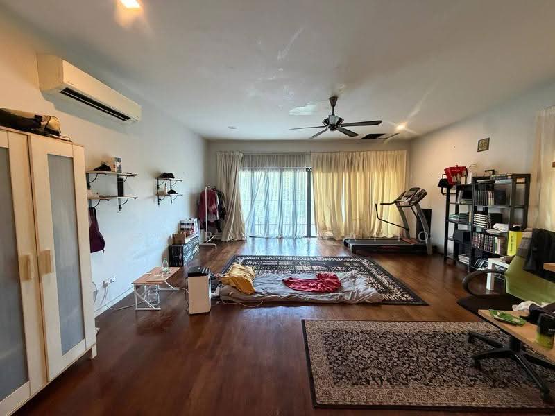 Rumah Banglo untuk Dijual di Shah Alam (Selangor) - Khairul Syafiq - Living Room - PropertyGuru.com.my