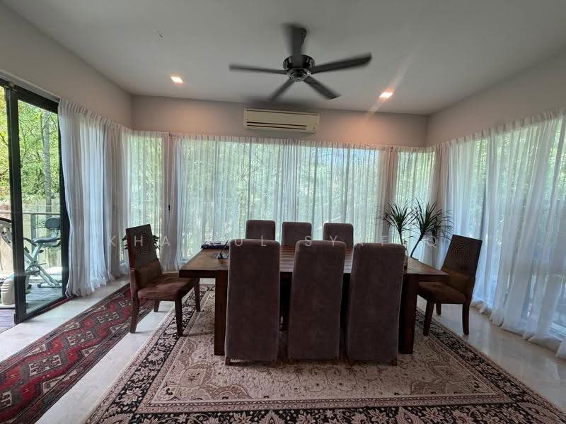 Rumah Banglo untuk Dijual di Shah Alam (Selangor) - Khairul Syafiq - Dining Room - PropertyGuru.com.my