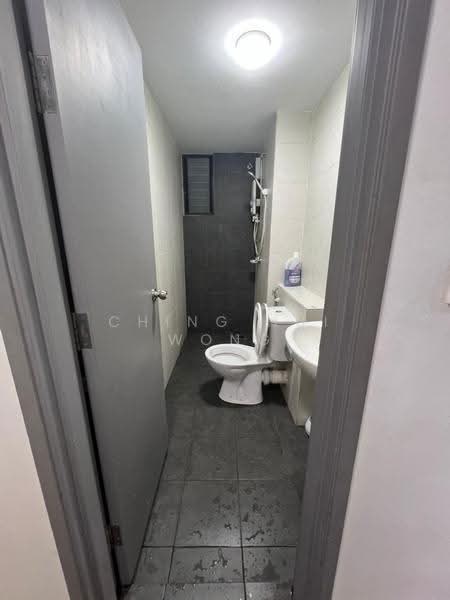 Condominium for Sale at The Garden Bundusan - Ching Hui Wong - Bathroom - PropertyGuru.com.my
