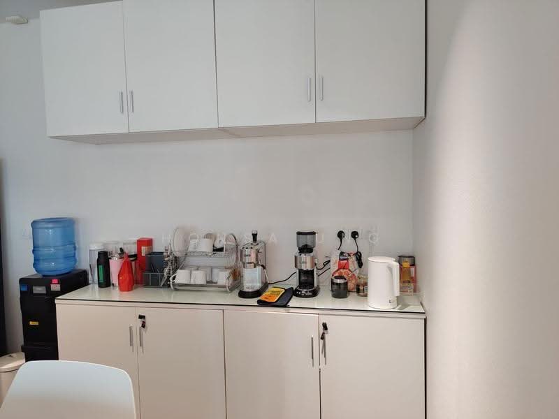 Pejabat untuk Dijual di Kl Sentral (Kuala Lumpur) - Honsa Ung - Kitchen - PropertyGuru.com.my