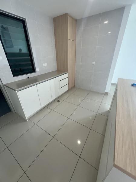 Condominium for Sale at Alstonia Residence - Eric Teoh - Kitchen - PropertyGuru.com.my
