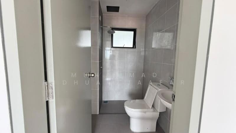 Apartment for Sale at Intana Ria 3 - Muhammad Ridhuan Jaafar - Bathroom - PropertyGuru.com.my