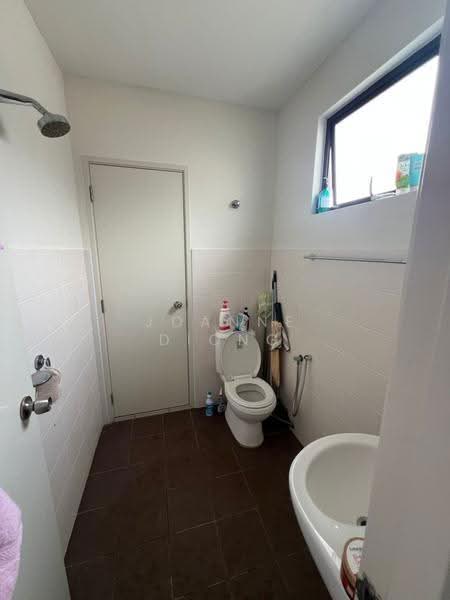 Rumah Teres 2-Tingkat untuk Disewa di Abadi Heights (Puchong) - Joanne Diong - Bathroom - PropertyGuru.com.my