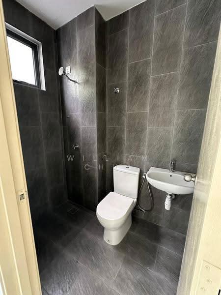Rumah Teres 2-Tingkat untuk Dijual di Taman Puncak Saujana (Kajang) - William Chua - Bathroom - PropertyGuru.com.my
