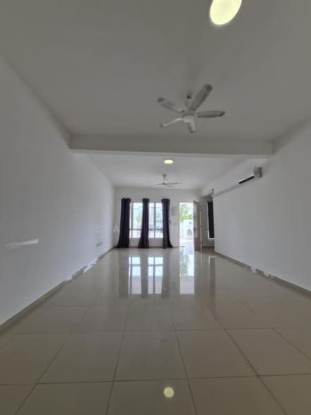 Terraced House for Rent in Bandar Sri Sendayan (Negeri Sembilan) - Sarah . - PropertyGuru.com.my