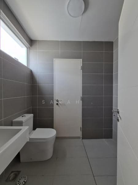 Terraced House for Rent in Bandar Sri Sendayan (Negeri Sembilan) - Sarah . - PropertyGuru.com.my