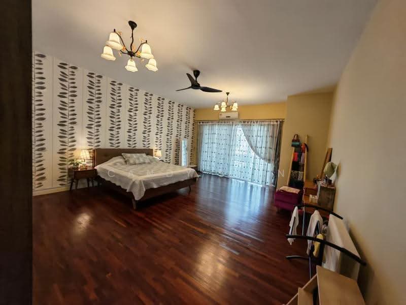 Rumah Teres 3-Tingkat untuk Dijual di Taman Taming Indah 2 (Bandar Sungai Long) - Candy Soon - Master Bedroom - PropertyGuru.com.my