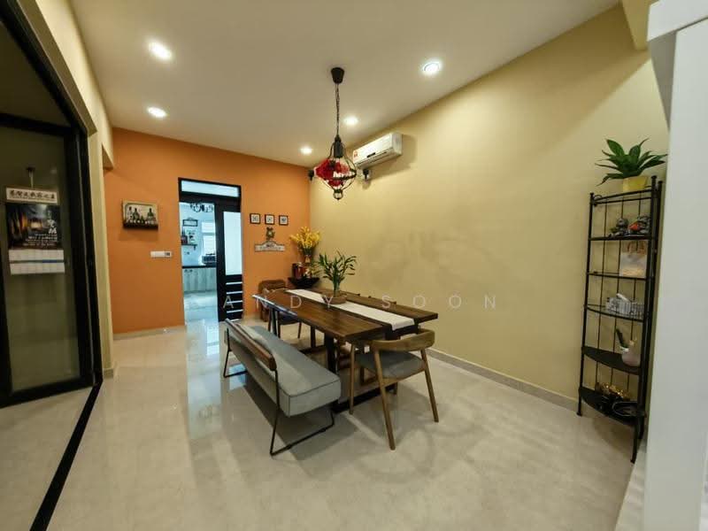 Rumah Teres 3-Tingkat untuk Dijual di Taman Taming Indah 2 (Bandar Sungai Long) - Candy Soon - Dining Room - PropertyGuru.com.my