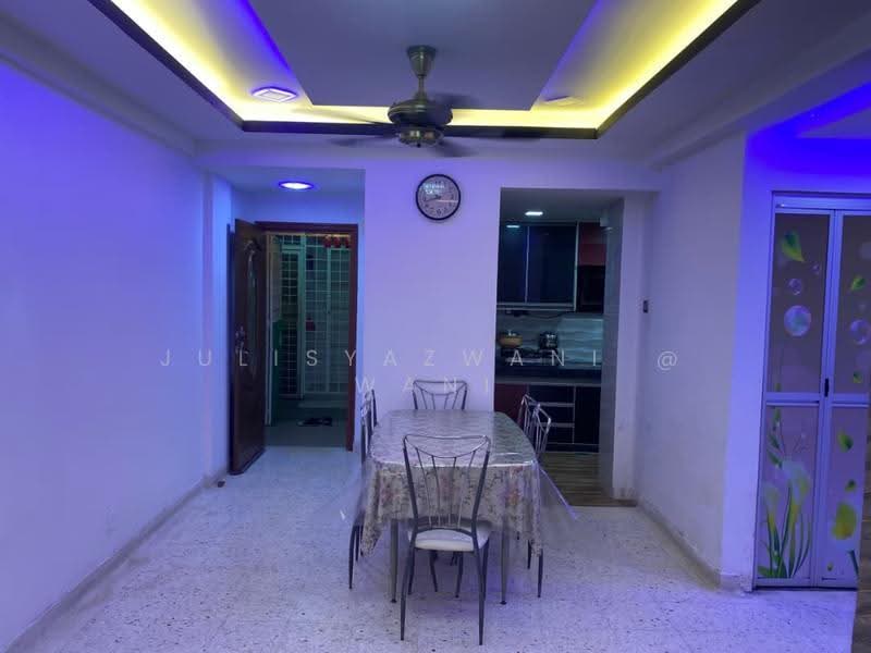 Pangsapuri untuk Disewa di Kenanga Apartment - Julisyazwani @ Wani - Dining Room - PropertyGuru.com.my