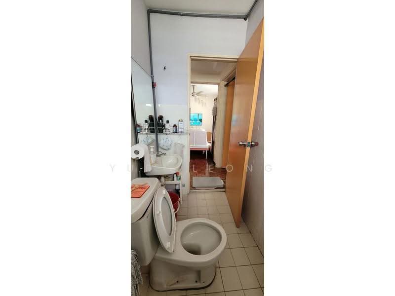 Condominium for Sale at Bukit Awansari (OG Court) - Yubi Leong - Bathroom - PropertyGuru.com.my