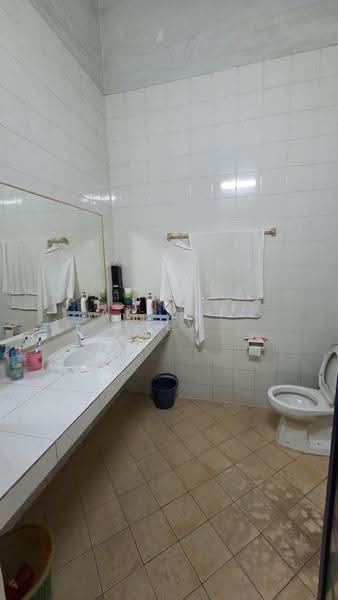 Rumah Teres 2-Tingkat untuk Dijual di Jementah (Johor) - Albert Liew - Bathroom - PropertyGuru.com.my