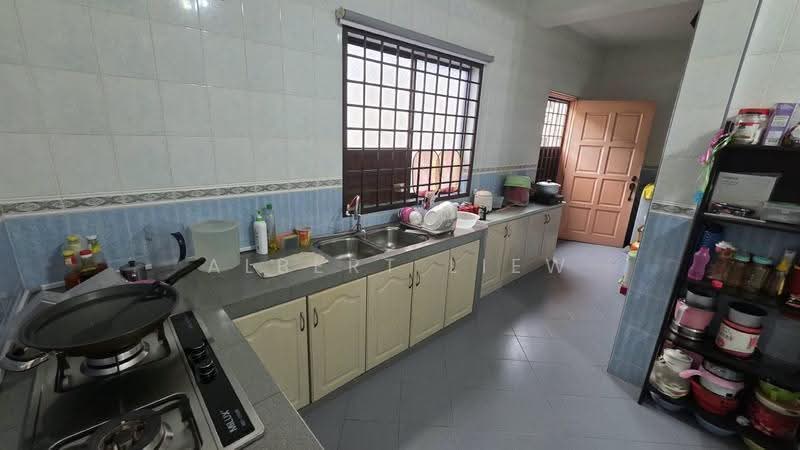 Rumah Teres 2-Tingkat untuk Dijual di Jementah (Johor) - Albert Liew - Kitchen - PropertyGuru.com.my