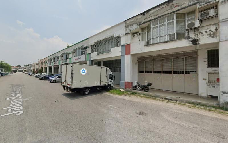 Factory for Rent in Seri Kembangan Industrial Area (Seri Kembangan) - Bond Lee - Exterior - PropertyGuru.com.my